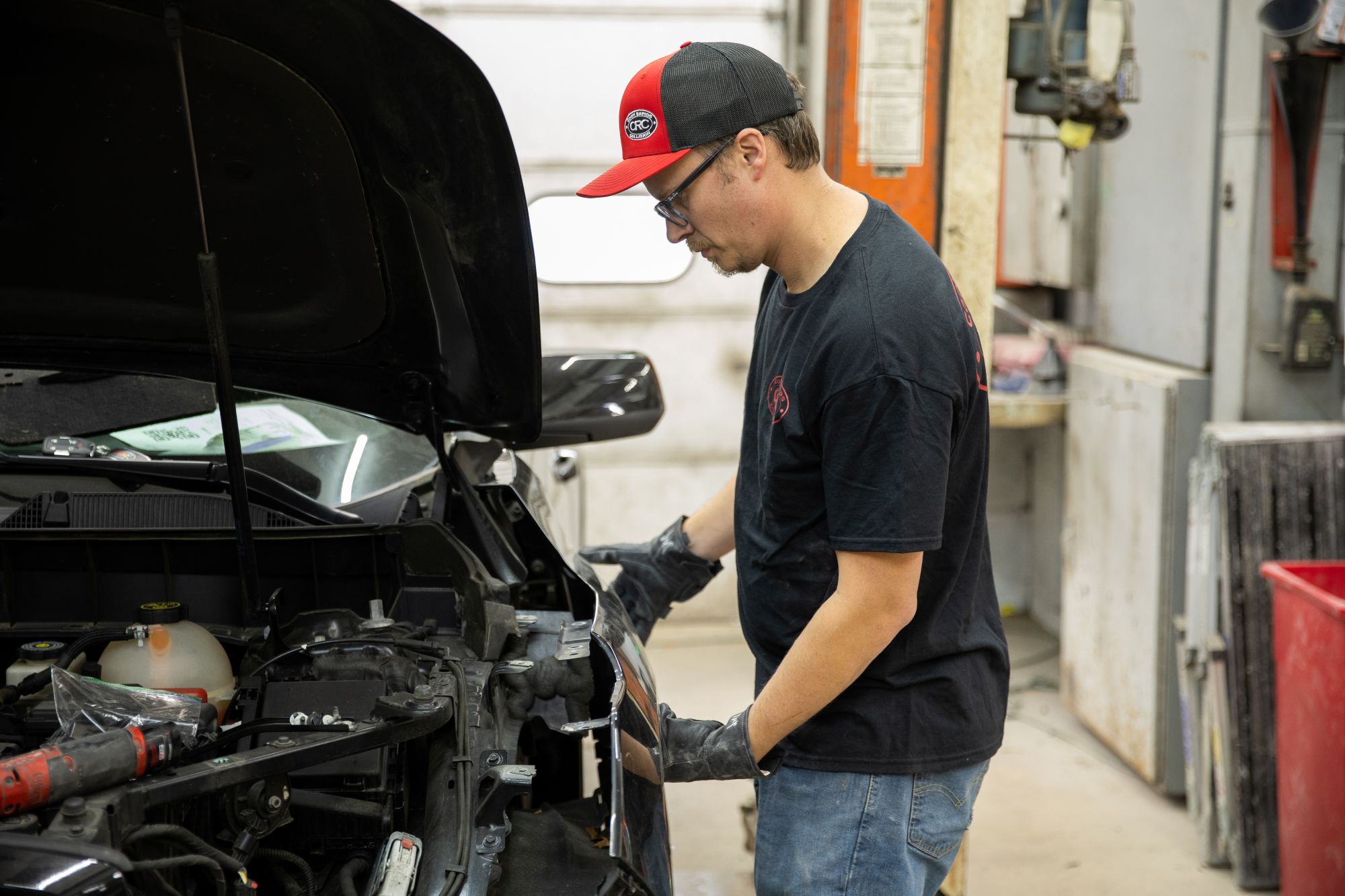 Removing Front Quarter Panel to prepare for painting- Coon Rapids Collision